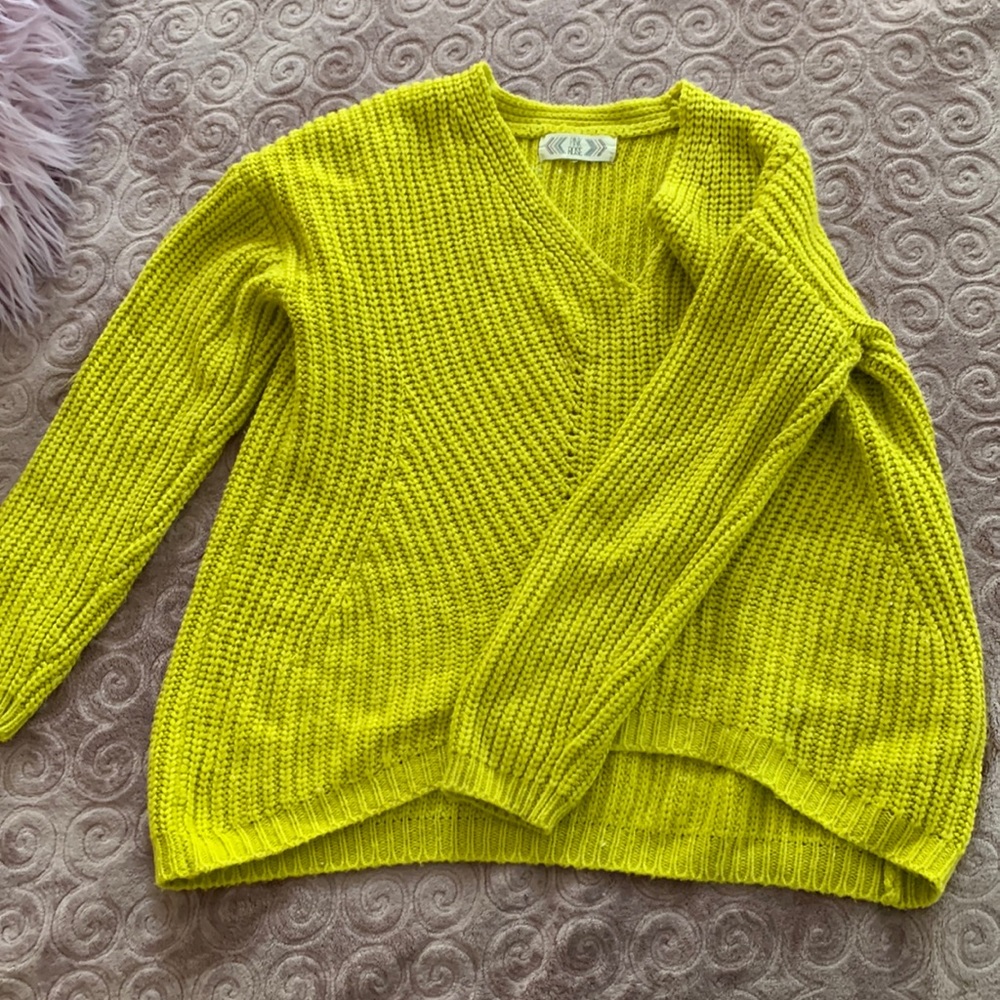 PINK ROSE Green Sweater